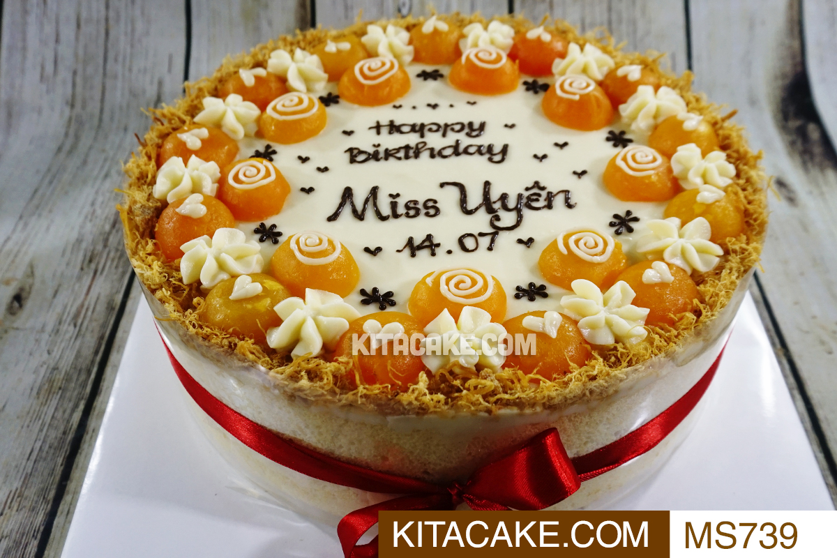 Bánh sinh nhật mặn Happy birthday Miss Uyên MS739