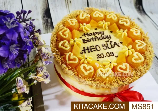 Bánh sinh nhật mặn sốt kim sa Happy birthday Heo Sữa MS851