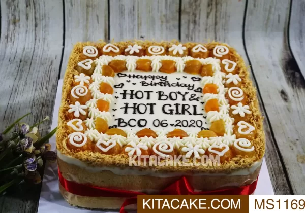 Bánh sinh nhật mặn vuông Happy birthday Hotboy & Hotgirl BCO MS1169