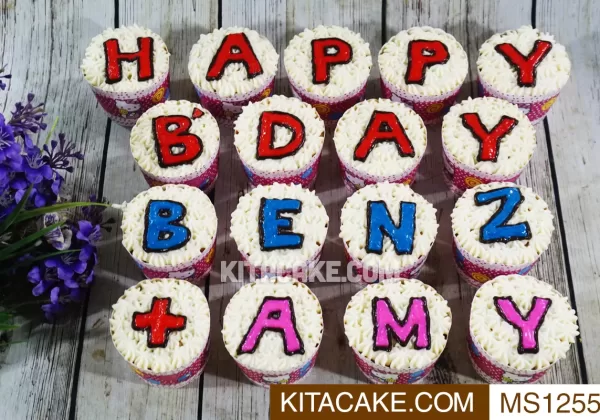 Cupcake ghi chữ Happy birthday Benz + AMY MS1255