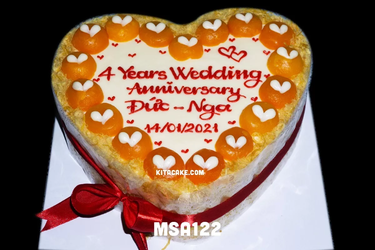 Bánh kem kỷ niệm ngày cưới hình trái tim MSA122