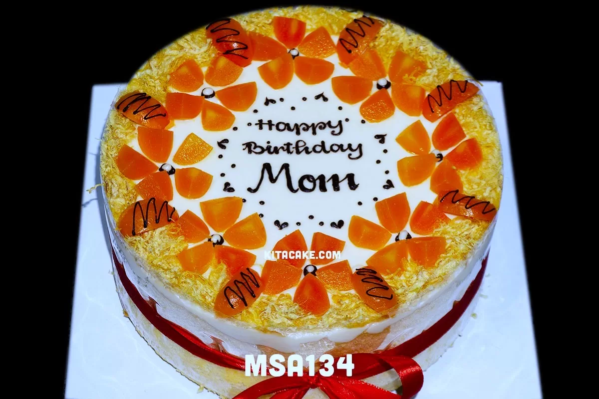 Bánh sinh nhật bông lan trứng muối tặng mẹ MSA0134